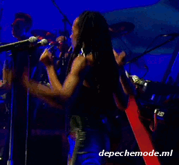 Jordan Bailey and Georgia Lewis (Depeche Mode) back vocals